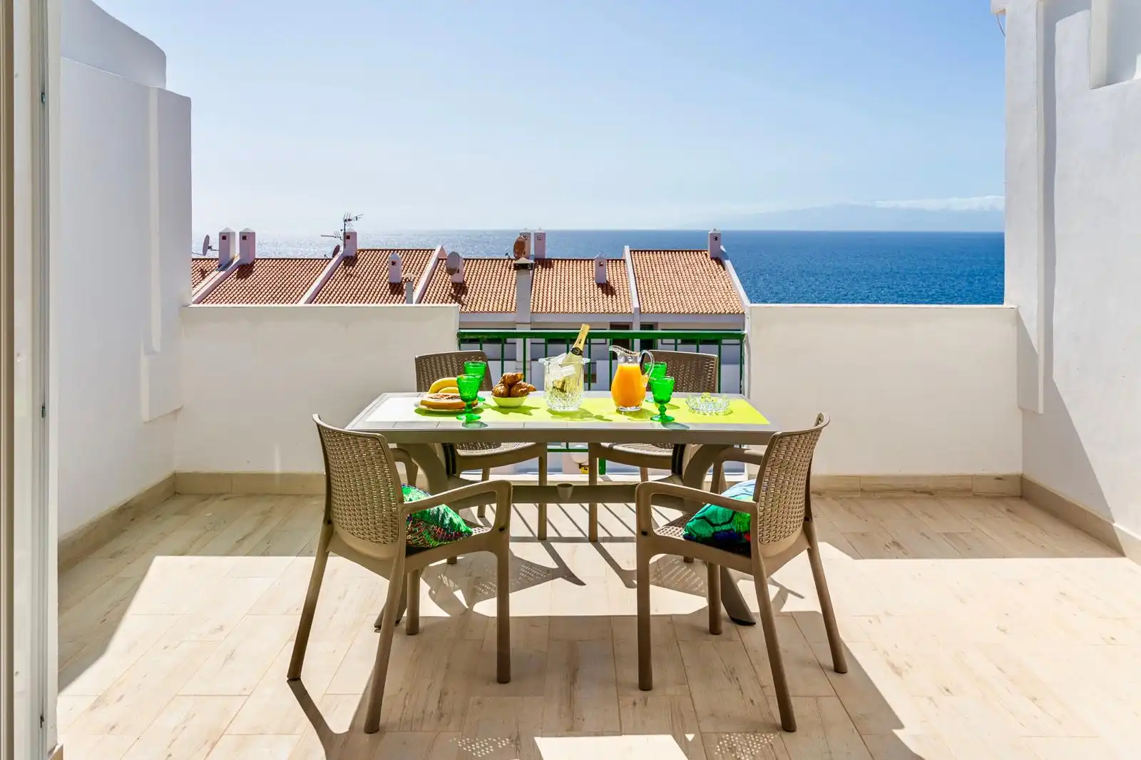 Terraza de Piso en venta en Adeje con Aire acondicionado, Terraza y Amueblado