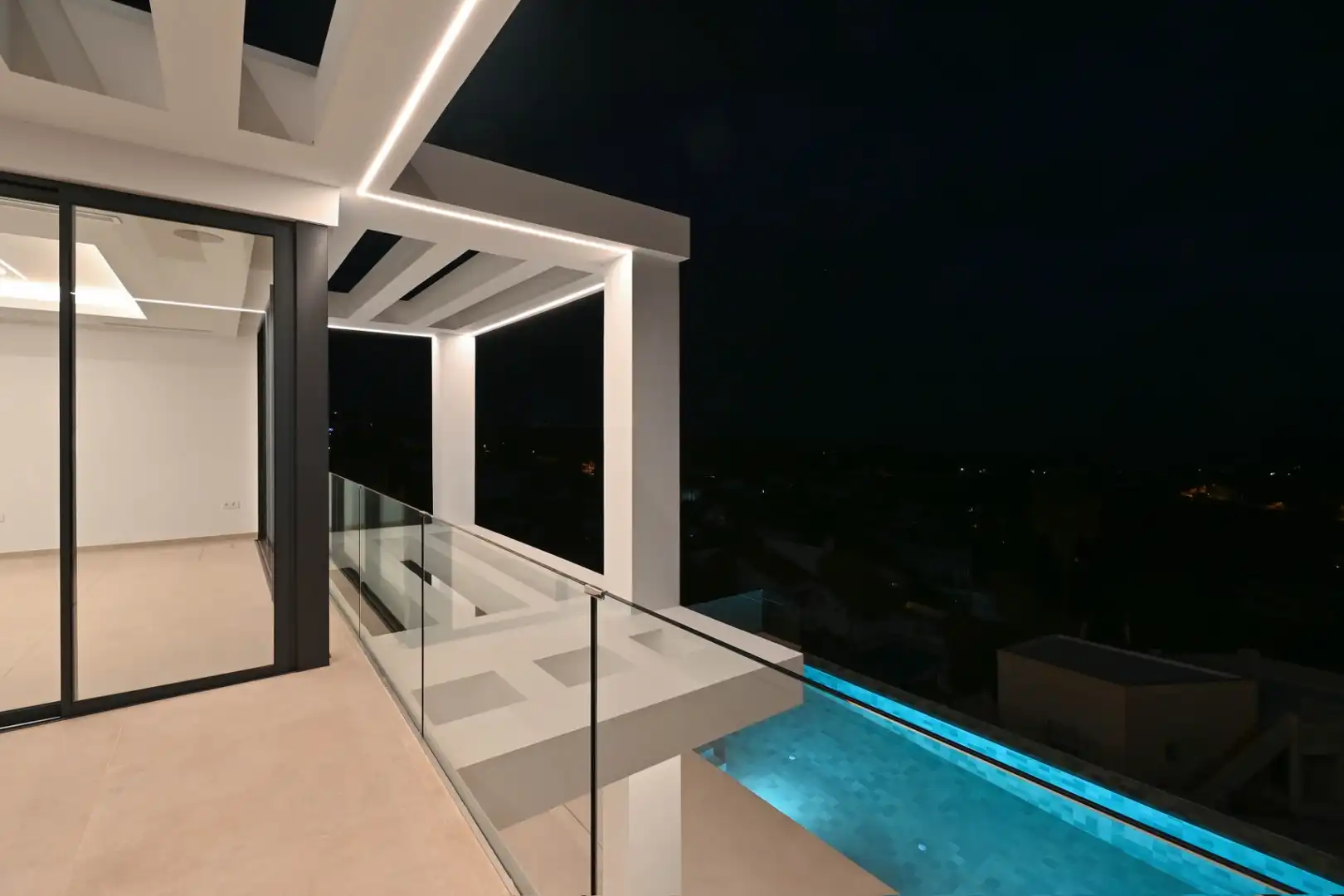 Villa mit Pool zum Verkauf in La Fustera, imagen 25