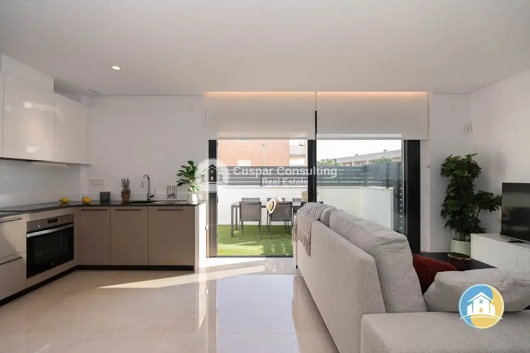Adossat amb piscina en venda a N/A, imagen 4