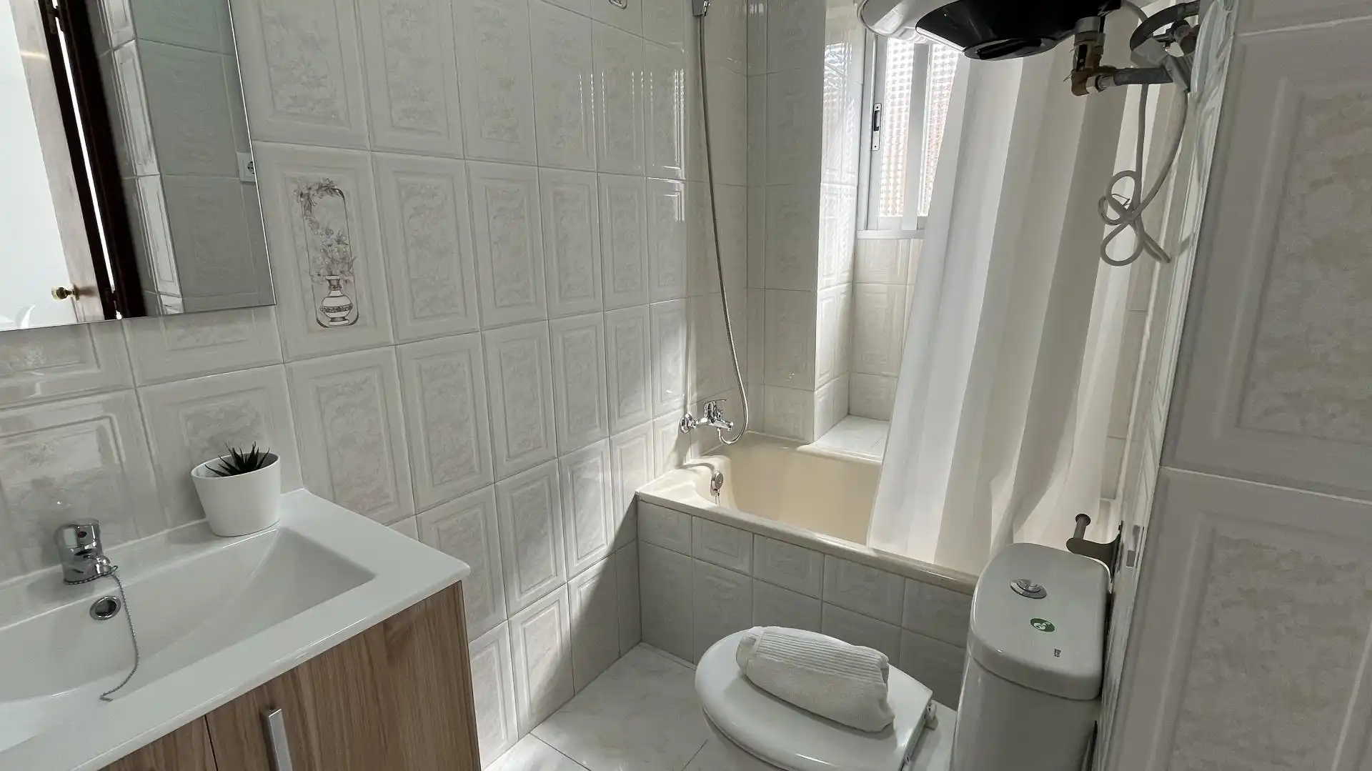 Apartment with terrace to rent in REY ALFONSO BAT, imagen 12