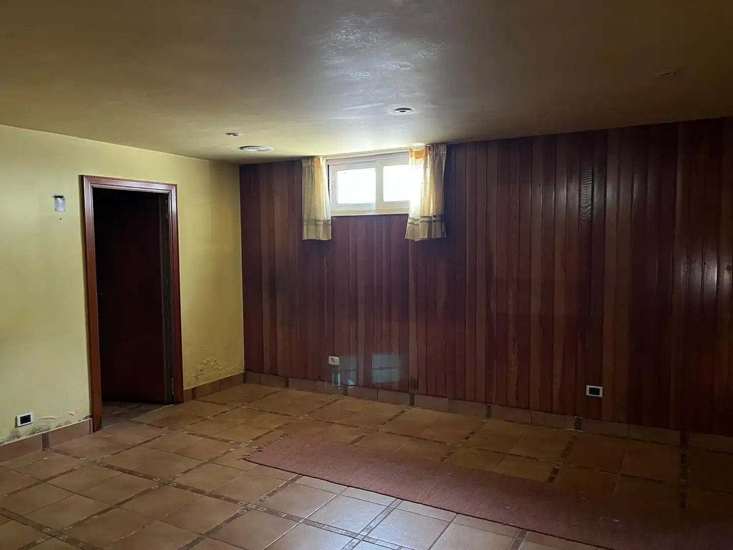 Houses for sale in Vigo   with Private garden, Terrace and Swimming Pool