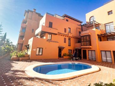 Apartament amb piscina en venda a Benamara - Atalaya