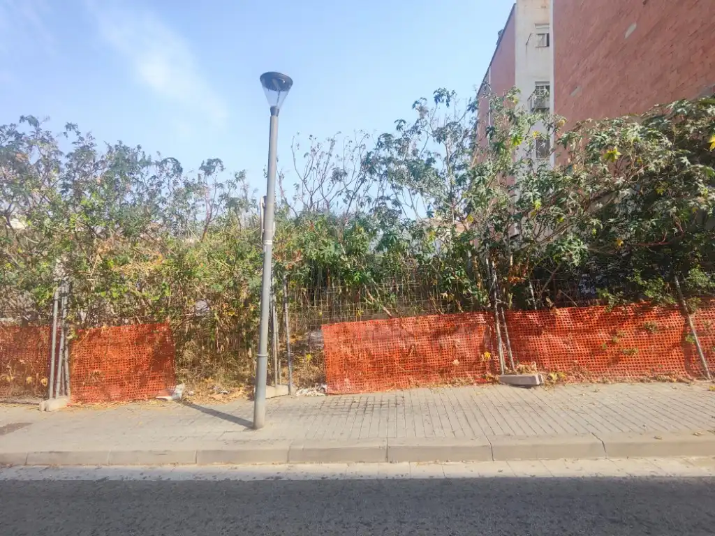Terreno residencial en venta en PERE III, imagen 3