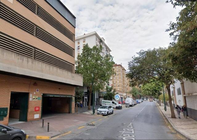 Garaje en Venta en Avenida de Velázquez en Puerta Blanca