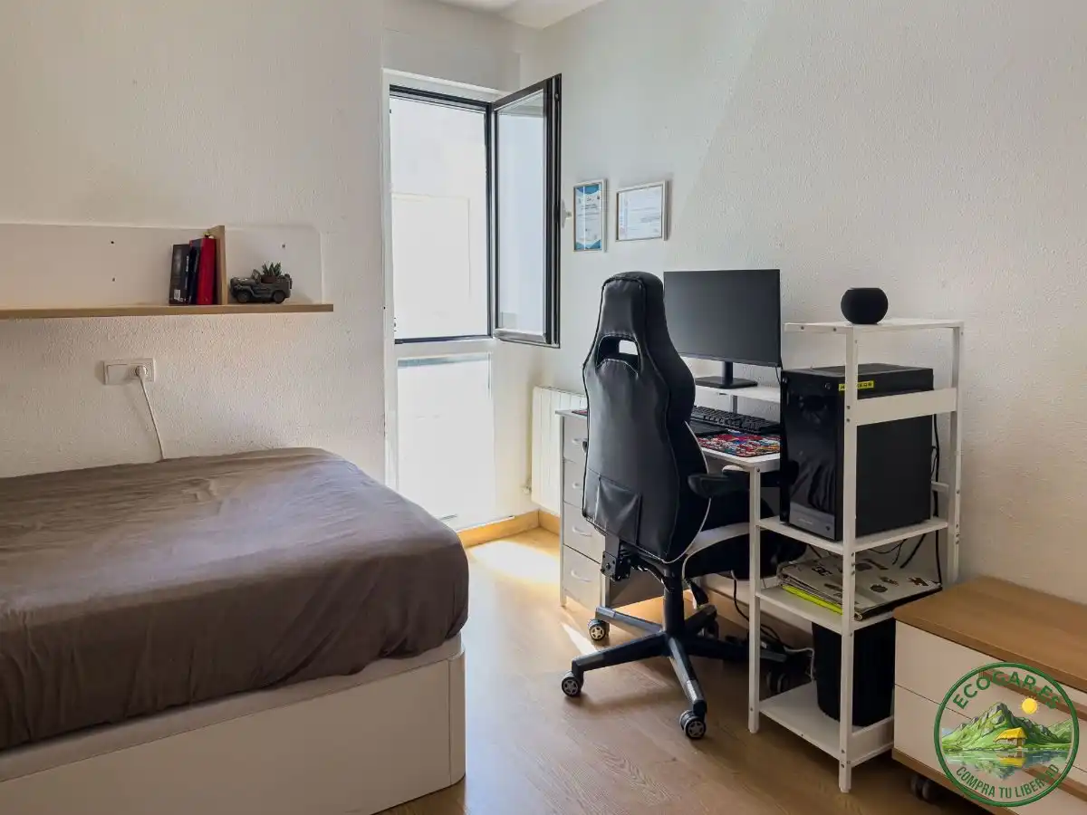 Habitación de Piso en venta en Toral de los Vados con Calefacción, Terraza y Trastero