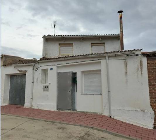 Casa-chalet en Venta en Pz Azogue en Adanero