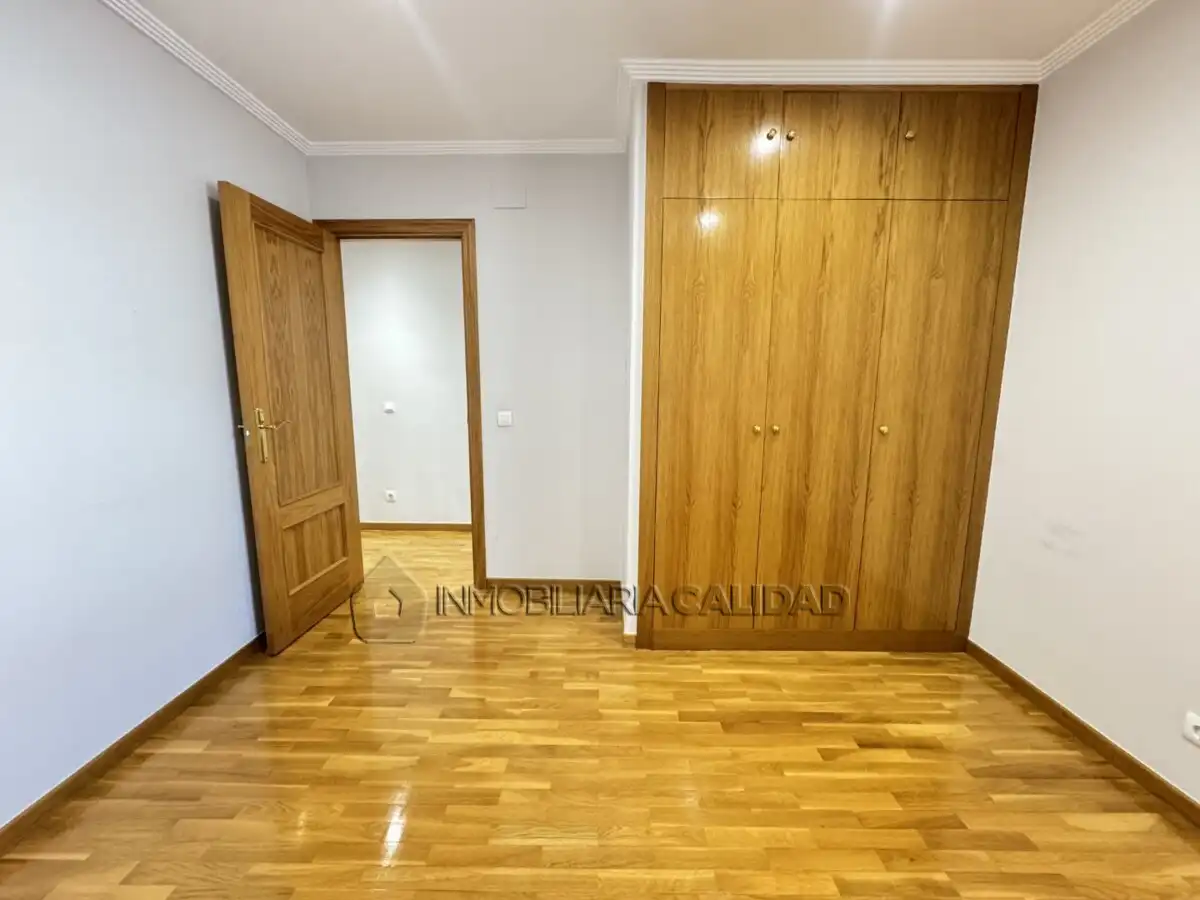 Pis amb ascensor en venda a Zona Sur - Barrio Cortes, imagen 24