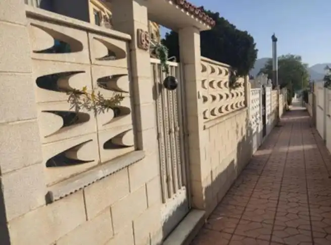 Vista exterior de Casa o chalet en venta en Elda