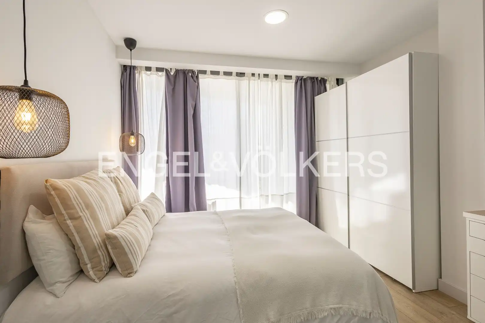 Habitación de Casa o chalet de alquiler en Barcelona con Aire acondicionado, Calefacción y Jardín privado