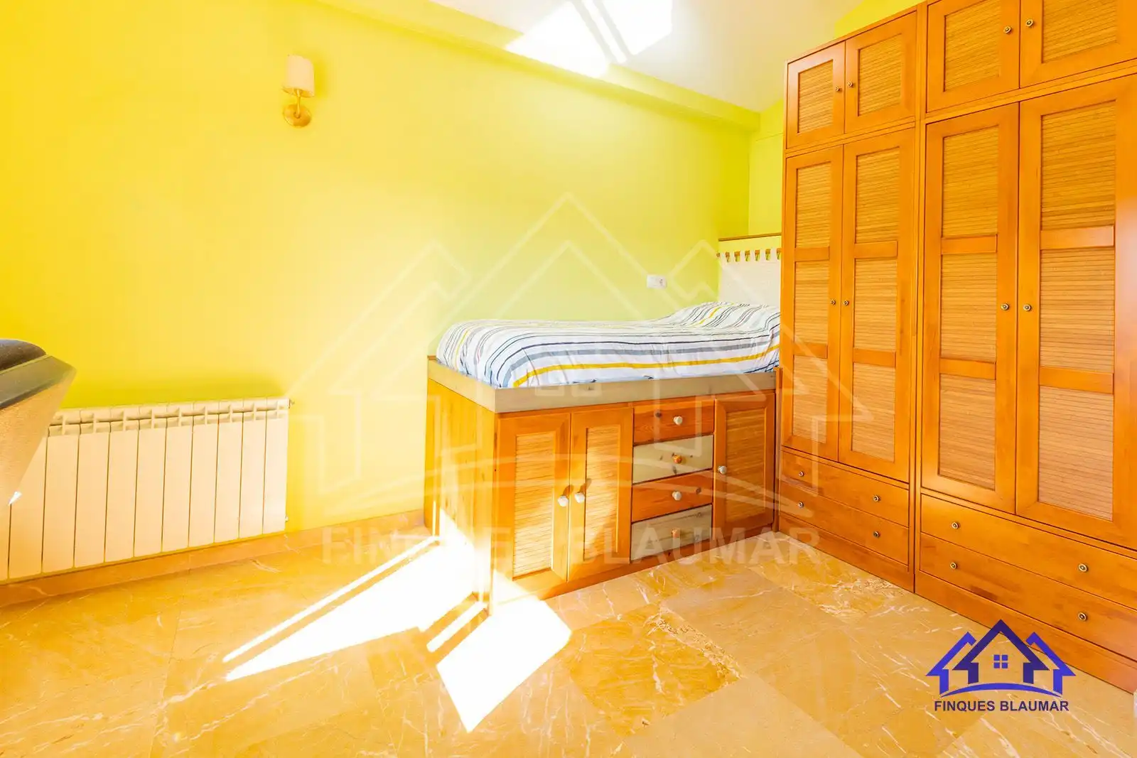 Habitación de Casa o chalet en venta en Arenys de Munt con Calefacción, Jardín privado y Trastero