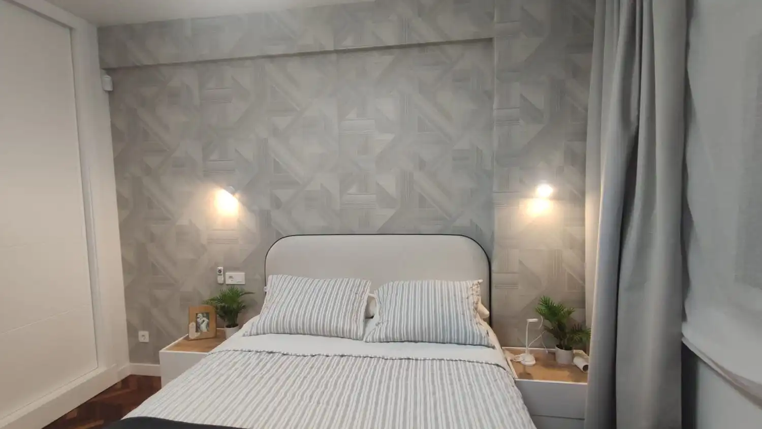 Bedroom of Flat for rent in A Coruña Capital 