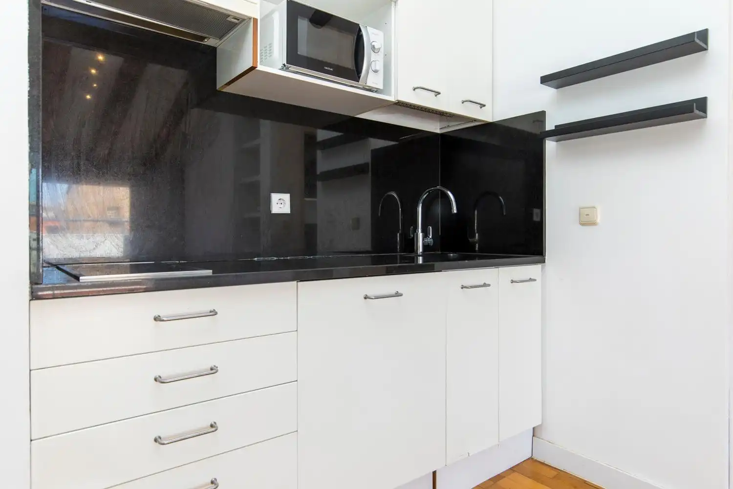 Attic for rent in Calle ZUMALACARREGUI, TOMAS, 11, Paseo Sagasta