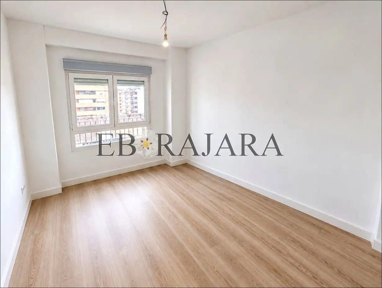 Habitación de Piso de alquiler en Tres Olivos - La Piedad
