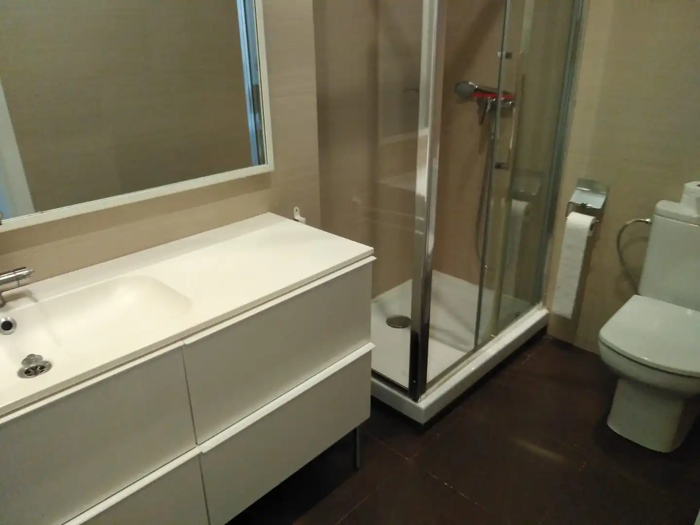 Bathroom of Flat for rent in Málaga  with Air Conditioner