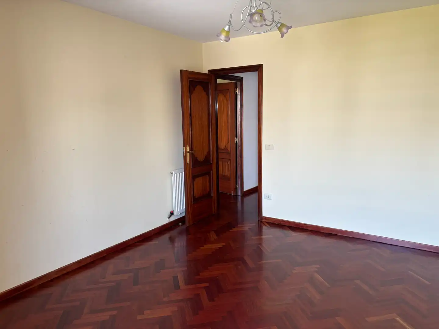 Habitación de Piso de alquiler en Culleredo con Calefacción, Parquet y Trastero