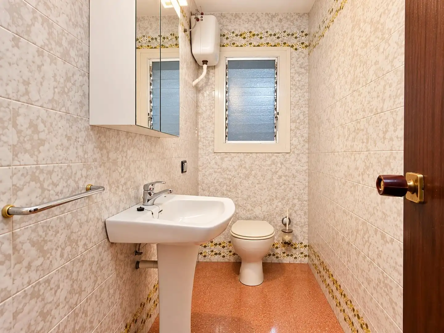 Bathroom of Flat for sale in Fonts dels Capellans - Sagrada Família