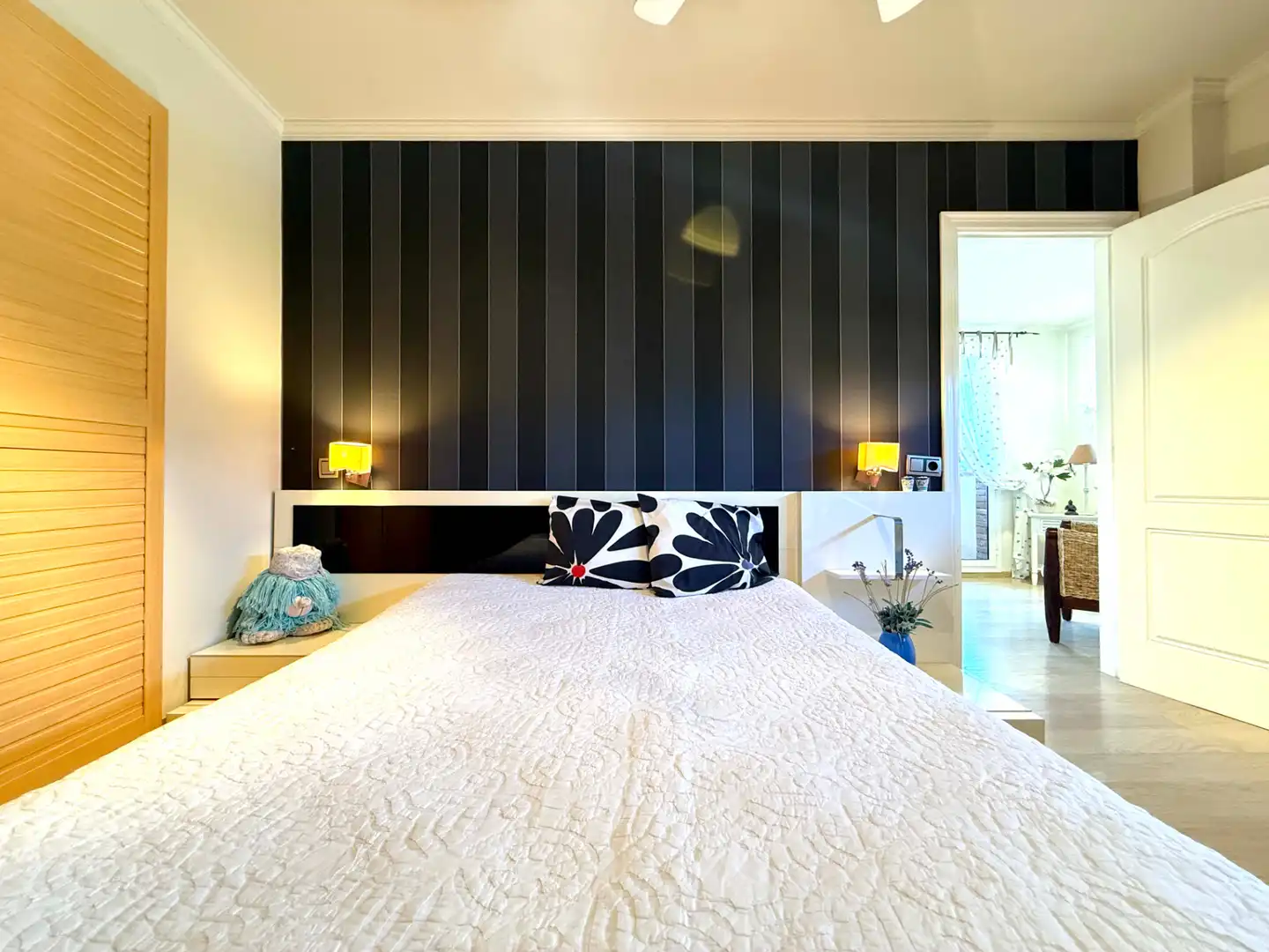 Detached house with pool for sale in Carrer de Josep Clarà, imagen 46