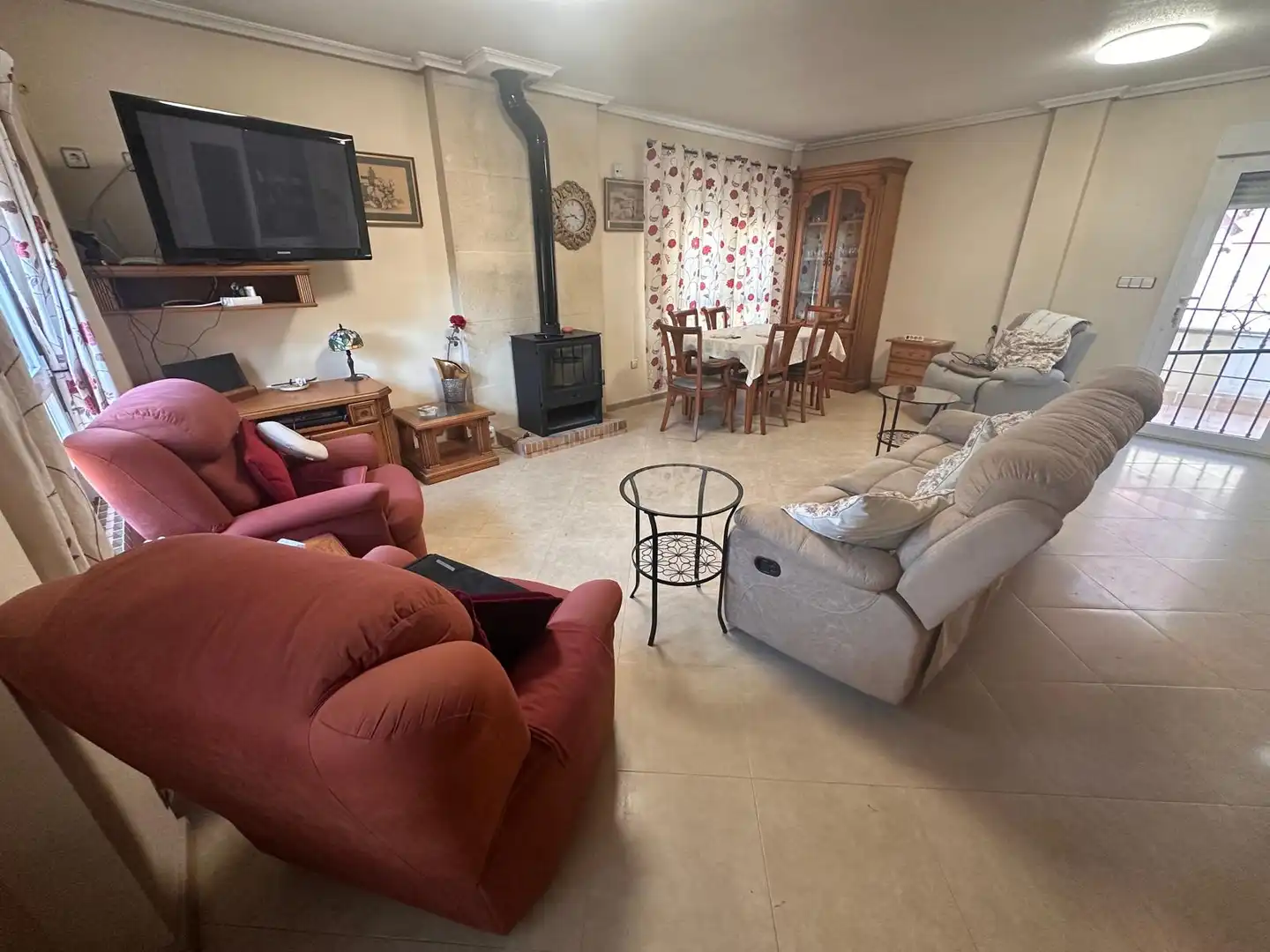 Sala d'estar de Casa adosada en venda en Daya Nueva amb Aire condicionat, Calefacció i Jardí privat