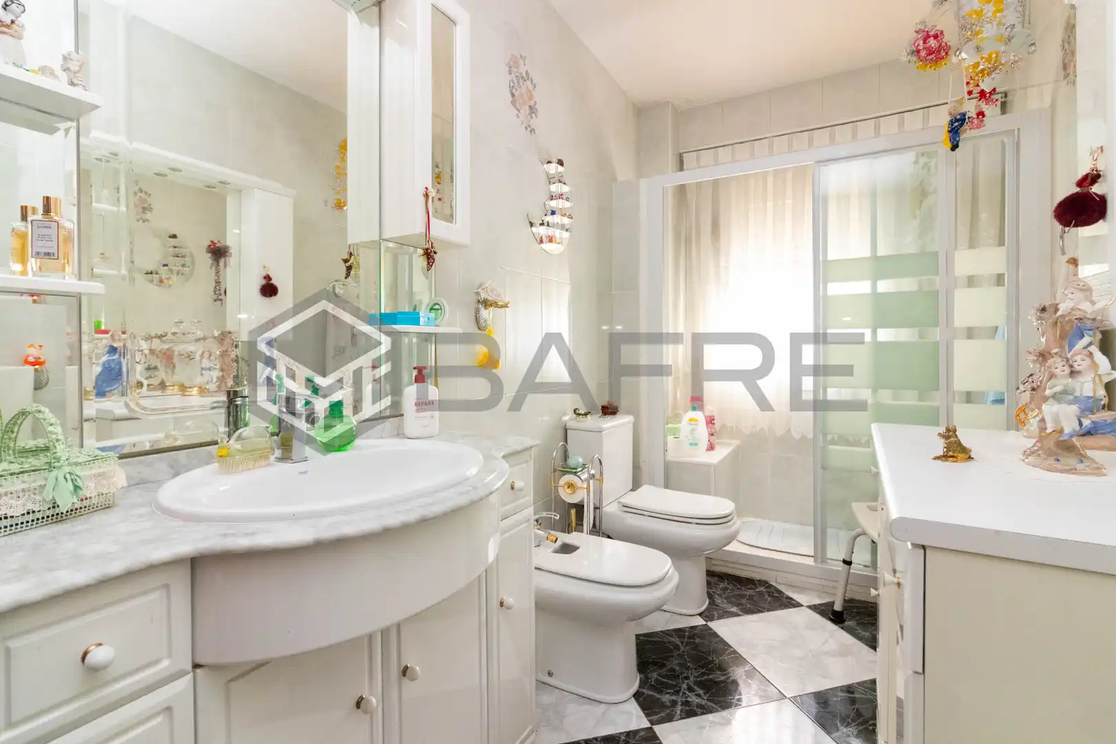Flat for sale in Calle Antonio Prieto, Zofio