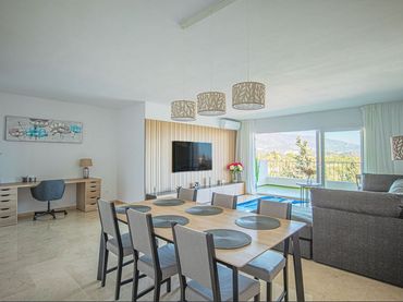 Apartament amb ascensor en venda a Nueva Andalucía