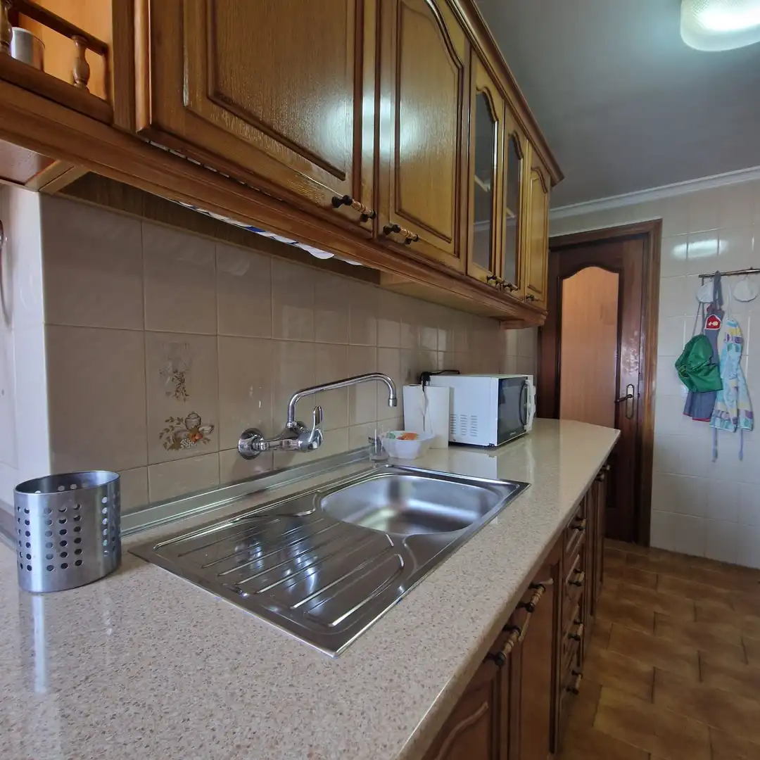 Flat for rent in Nuestra Señora de los Clarines, Parque Victoria Eugenia