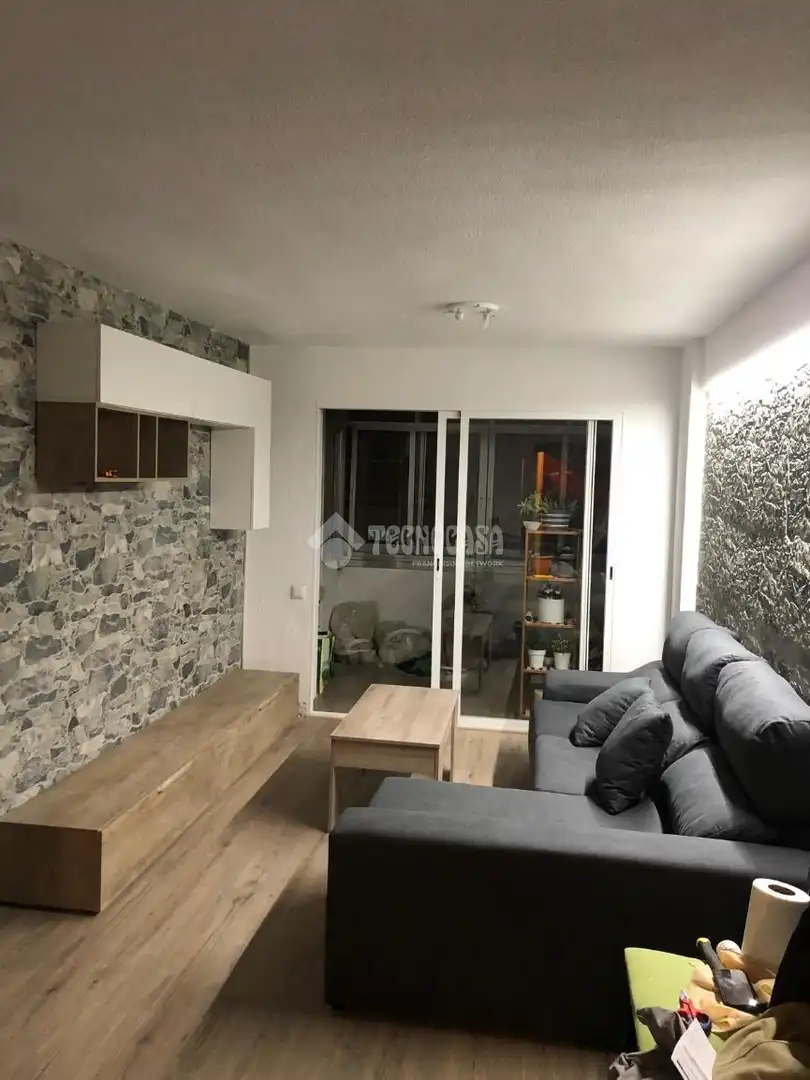 Sala de estar de Piso en venta en Fuenlabrada con Terraza y Piscina comunitaria