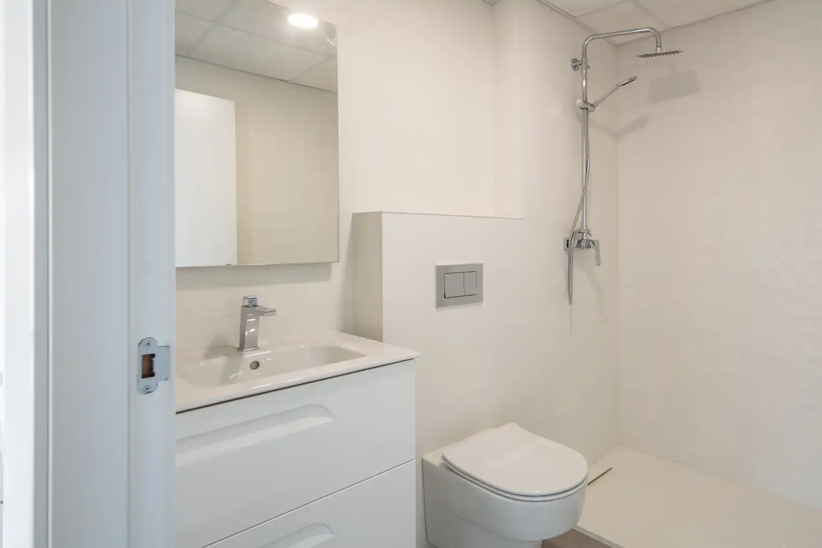 Mini appartamento con piscina in vendita a Montañar - El Arenal, imagen 13