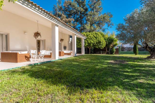 Casa-chalet en Venta en Rocafort