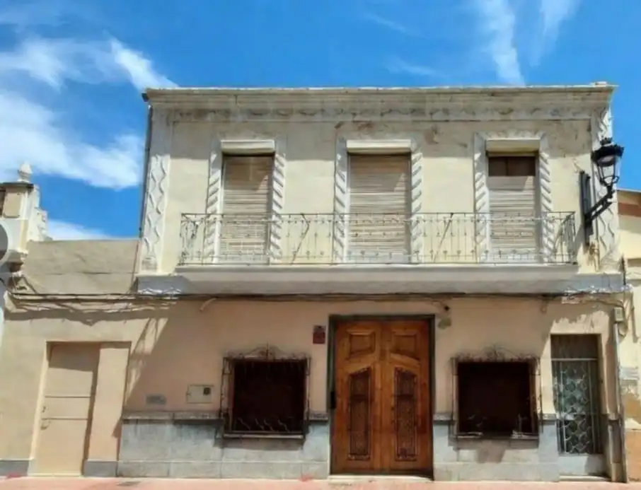 Vista exterior de Casa o chalet en venta en Torrent con Aire acondicionado, Amueblado y Alarma