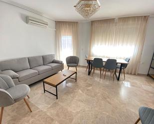 Sala d'estar de Pis de lloguer en  Albacete Capital amb Aire condicionat, Calefacció i Moblat