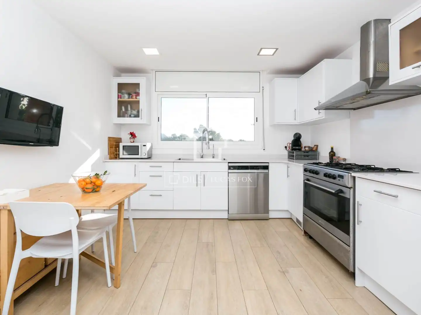 Kitchen of Houses for sale in Castelldefels  with Air Conditioner, Private garden and Terrace
