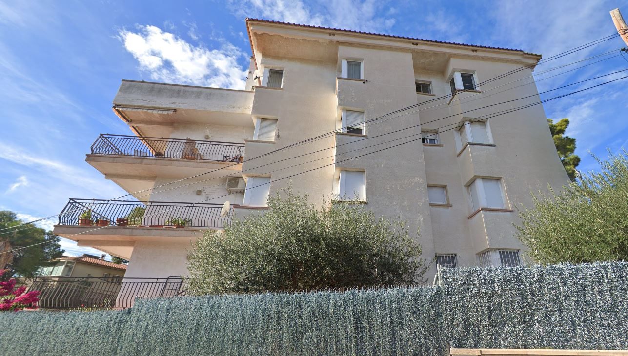 Vista exterior de Piso en venta en Calafell con Piscina
