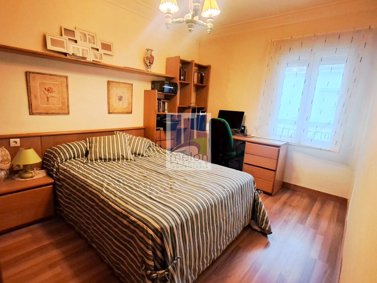 Bedroom of Flat for sale in Burgos Capital