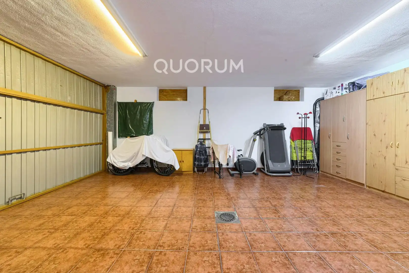 Casa adosada en venta en Basauri  con Calefacción, Jardín privado y Terraza