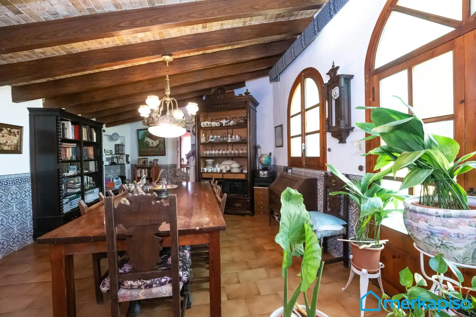 Menjador de Finca rústica en venda en Torrelles de Llobregat amb Terrassa