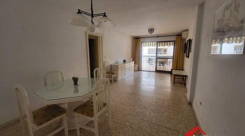 Foto 4 de Piso en venta en Puerto Deportivo, Fuengirola