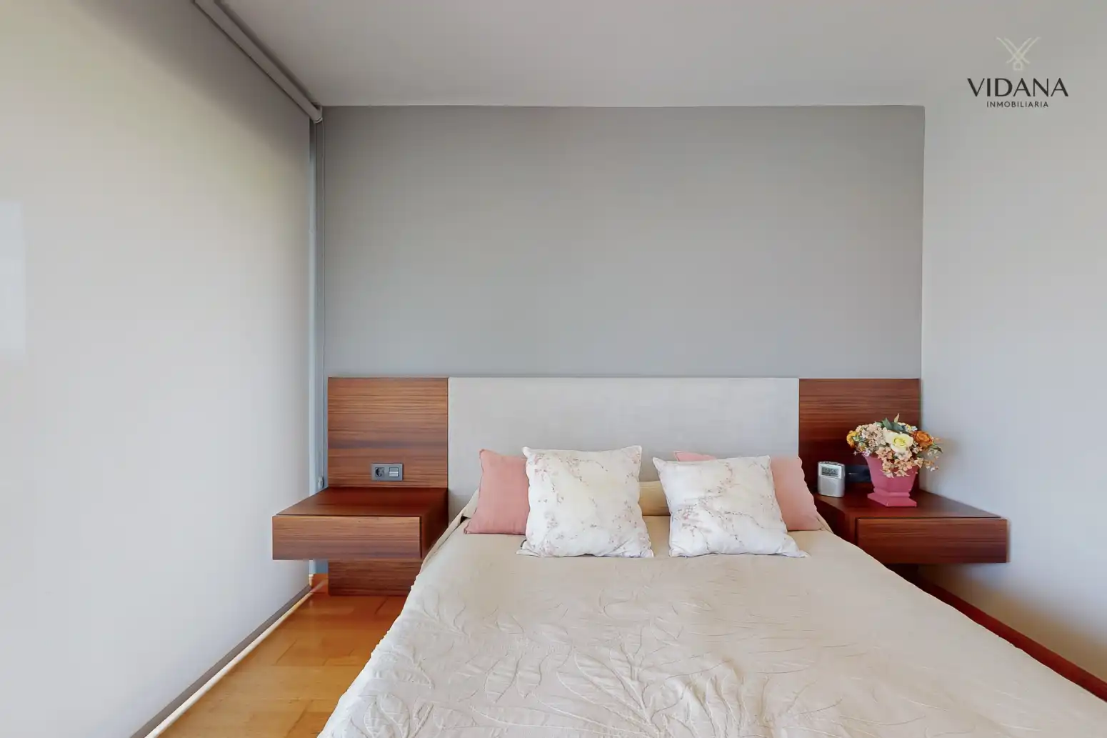 Habitación de Ático en venta en  Pamplona / Iruña con Calefacción, Jardín privado y Parquet