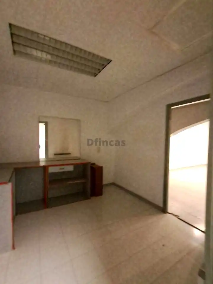 Bedroom of Commercial properties for rent in Teruel