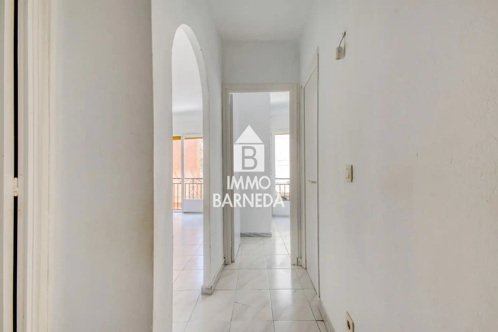 Vista exterior de Piso en venta en Castelló d'Empúries con Balcón