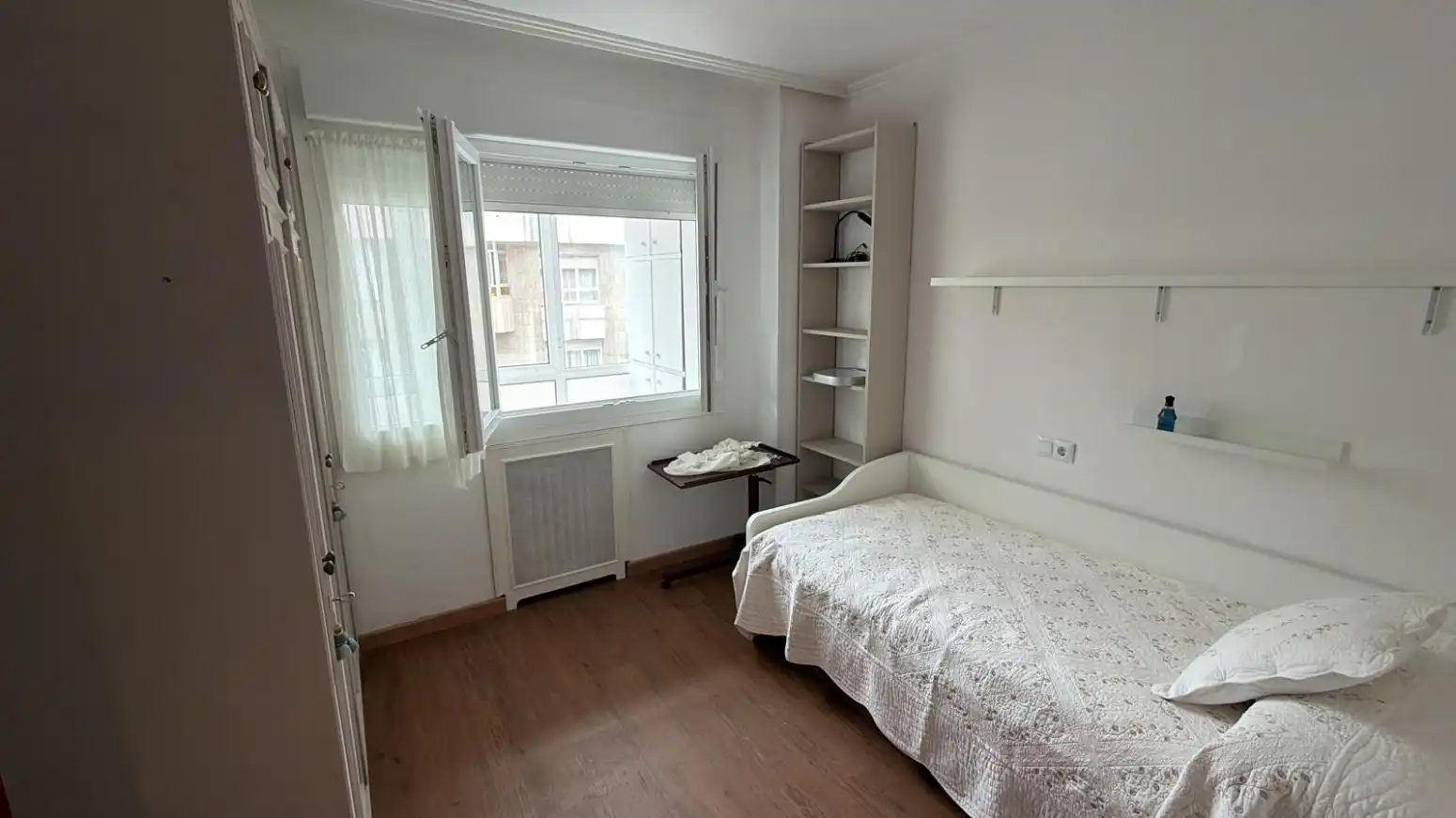Bedroom of Flat for rent in Gijón   with Heating and Terrace