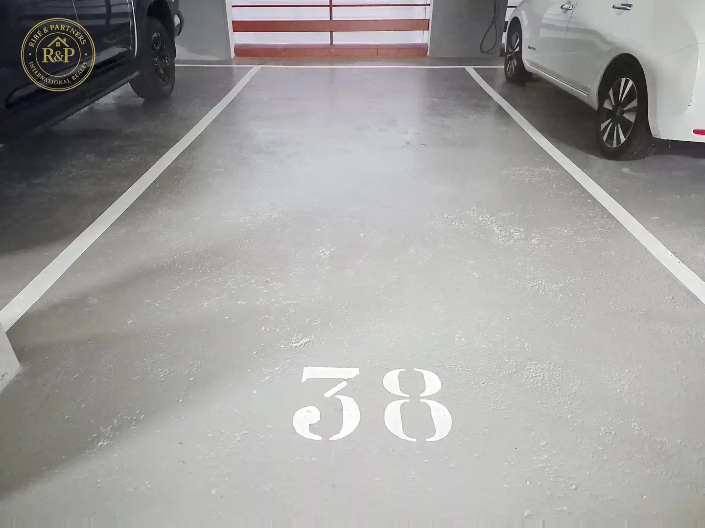 Parking of Flat for sale in Barcelona  with Heating, Storage room and Swimming Pool