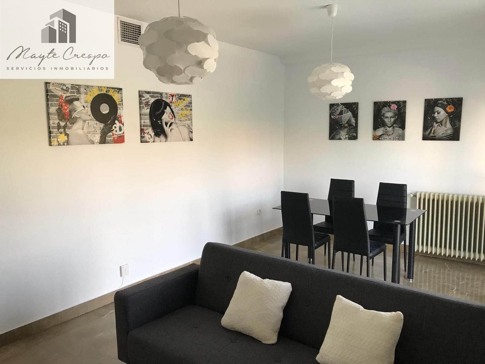 Comedor de Apartamento de alquiler en  Granada Capital con Aire acondicionado y Calefacción