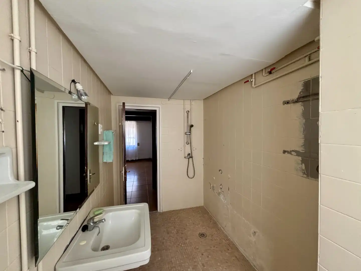 Baño de Piso en venta en Málaga con Terraza y Balcón