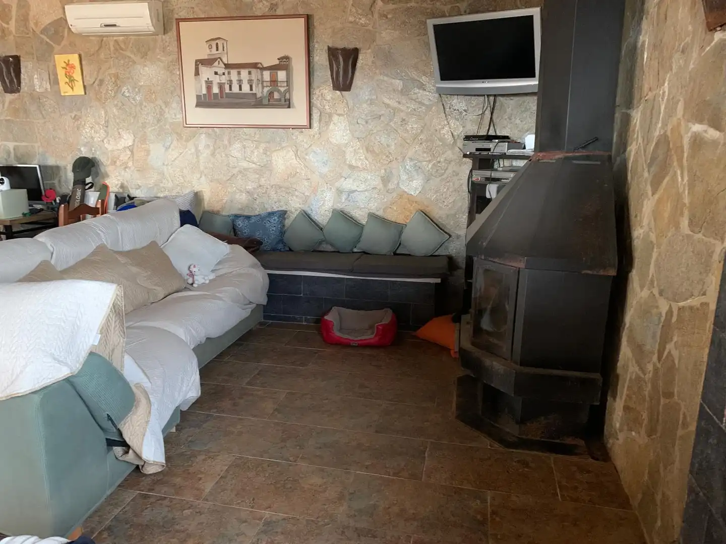 Sala de estar de Finca rústica en venta en Sierra Engarcerán con Aire acondicionado, Terraza y Trastero