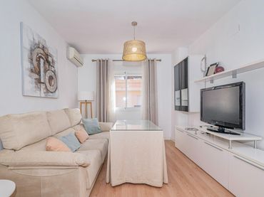 Piso con ascensor en venta en Residencial Triana - Barrio Alto