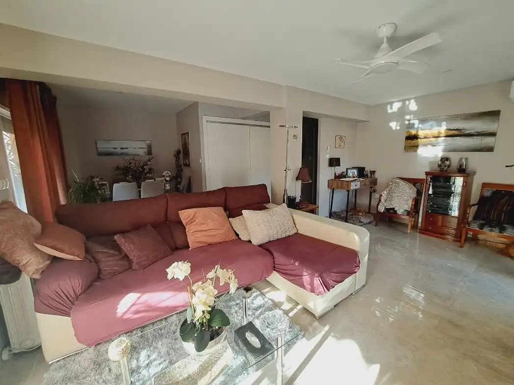 Piso con ascensor en venta en Calle Jaime María Buch 2, imagen 12