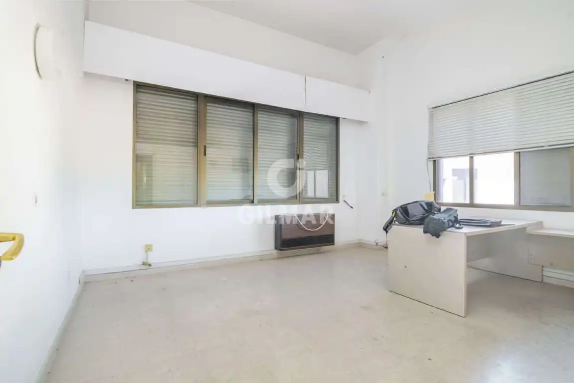 Edificio en venta en Estepona