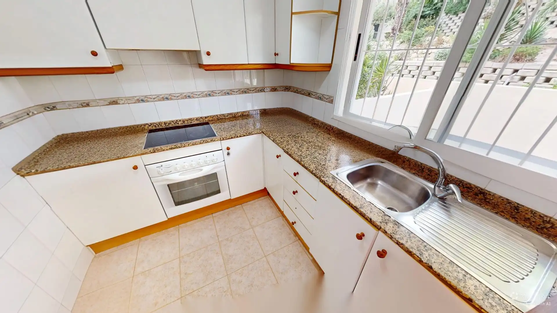 Küche von Einfamilien-Reihenhaus zum Verkauf in El Campello mit Klimaanlage, Privatgarten und Terrasse