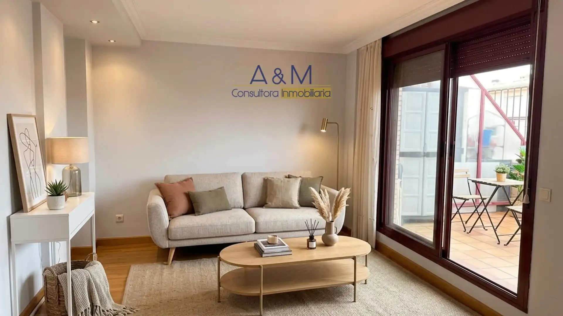 Sala d'estar de Pis en venda en Valladolid Capital amb Calefacció, Terrassa i Traster