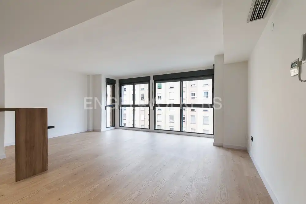 Sala de estar de Ático de alquiler en Valencia con Aire acondicionado, Calefacción y Se aceptan mascotas